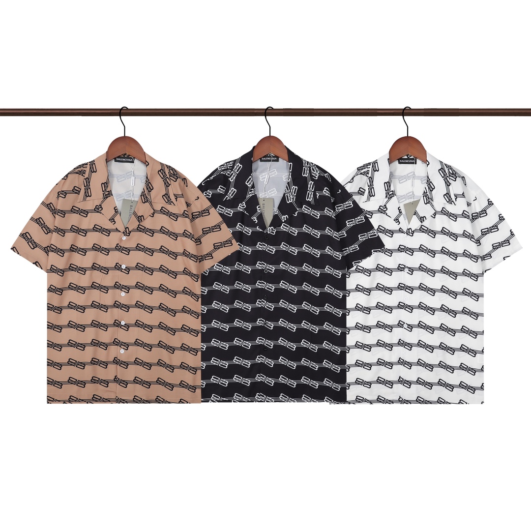 P55+P53 BALENCIAGA 巴黎世家
经典印花套装，黑色 白色 咖啡色 M L XL 2XL 3XL