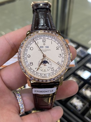 Engineering the Night Sky: A Technical Review of the Vacheron Constantin Patrimony Moonphase Replica