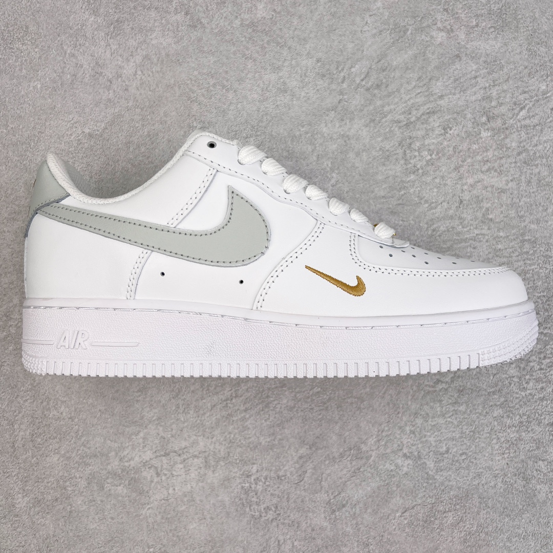 图片[4]-＃福利特价 NK Air Force 1´07 Low 空军一号低帮百搭休闲运动板鞋 柔软、弹性十足的缓震性能和出色的中底设计 横跨复古与现代的外型结合 造就出风靡全球三十多年的Force 1 直到今天还深受青睐 尺码：35.5 36 36.5 37.5 38 38.5 39 40 40.5 41 42 42.5 43 44 44.5 45-选品中心