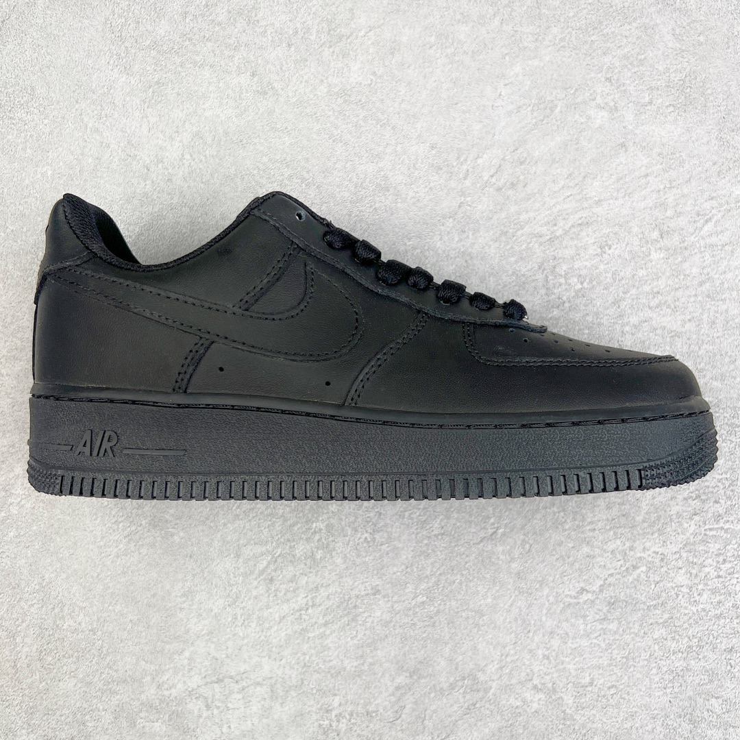 ＃福利特价 NK Air Force 1´07 Low 空军一号低帮百搭休闲运动板鞋 柔软、弹性十足的缓震性能和出色的中底设计 横跨复古与现代的外型结合 造就出风靡全球三十多年的Force 1 直到今天还深受青睐 尺码：35.5 36 36.5 37.5 38 38.5 39 40 40.5 41 42 42.5 43 44 44.5 45-选品中心