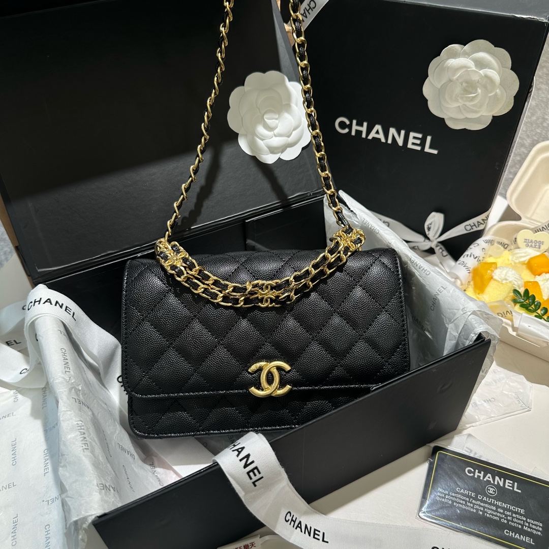 Acheter du luxe 2024
 Chanel Les répliques
 Sacs À Bandoulière & À Épaule La chaîne