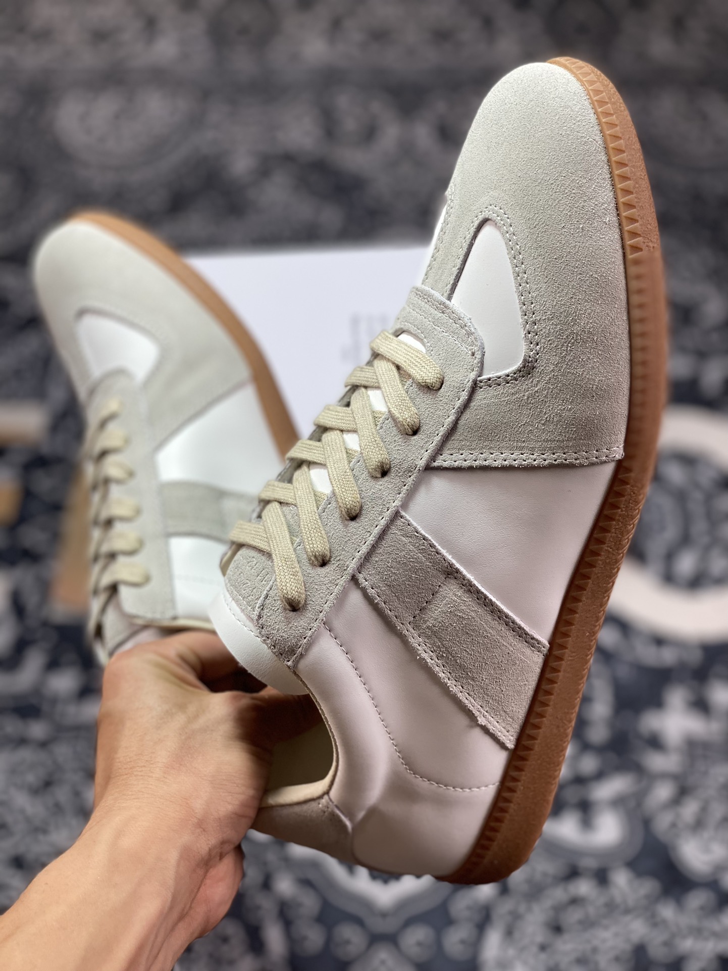 Maison Margiela 22 Classic Replica Leather Low Sneaker White Sneakers ”Off-White Grey Caramel Sole” S58 WS0109 P1895 101