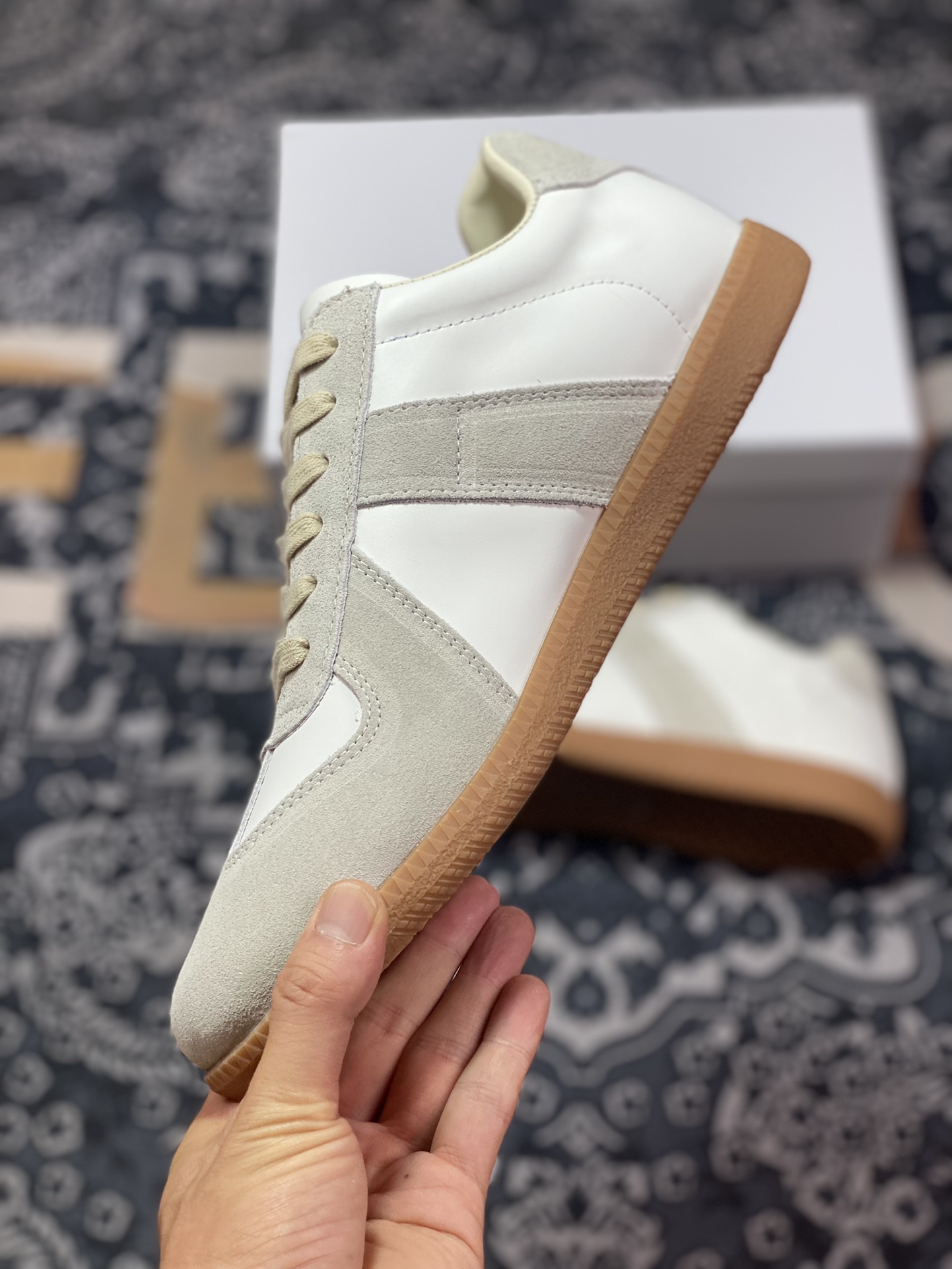 Maison Margiela 22 Classic Replica Leather Low Sneaker White Sneakers ”Off-White Grey Caramel Sole” S58 WS0109 P1895 101