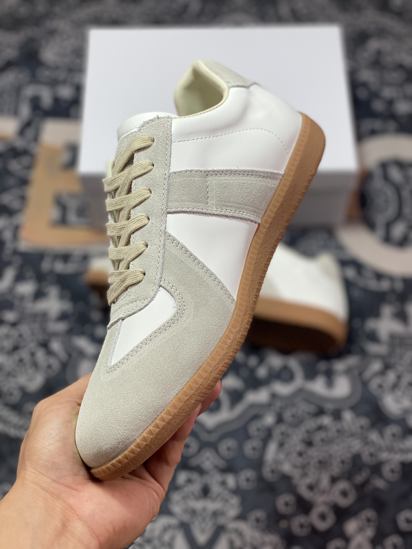 Maison Margiela 22 Classic Replica Leather Low Sneaker White Sneakers ”Off-White Grey Caramel Sole” S58 WS0109 P1895 101