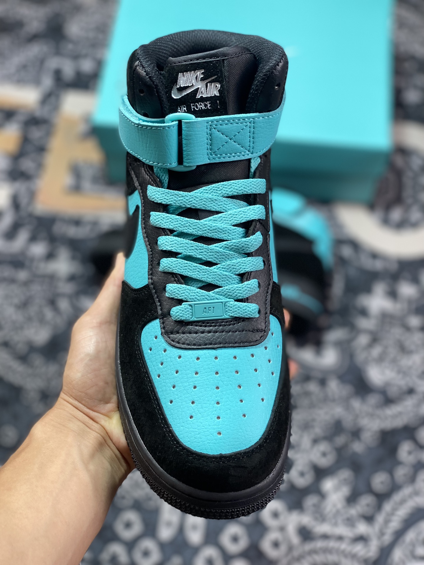 Tiffany/Tiffany & Co. x Nike Air Force 1 High SP”1837 Friends and Family” Air Force One Sneakers ”Splicing Tiffany Blue Black” DZ1382-202