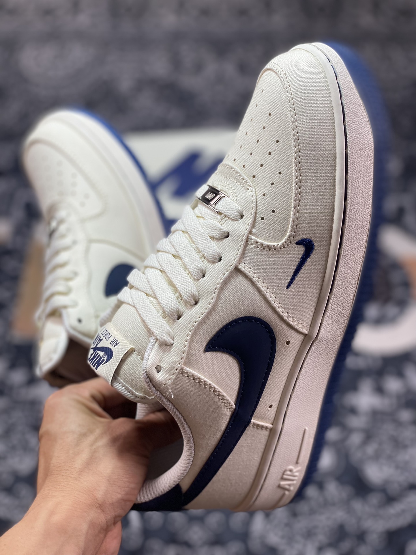 Nike Air Force 1'07 Low QS”Sail/Dark Blue/Reflection Mini Swoosh” Air Force One Sneakers ”Canvas Off-White Dark Blue Reflective Small Swoosh” ME0112-566