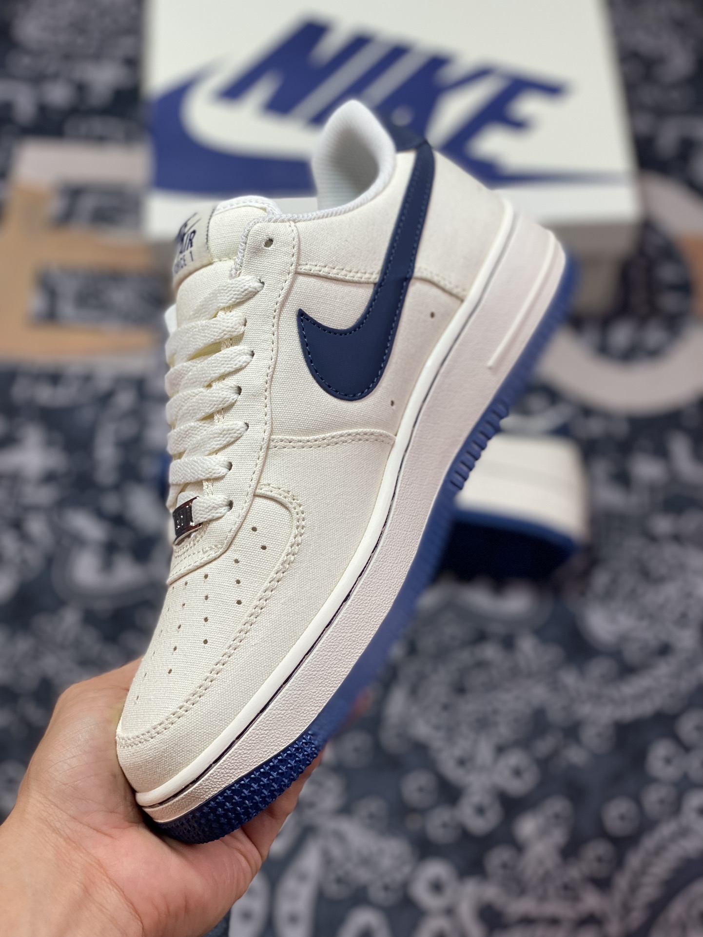 Nike Air Force 1'07 Low QS”Sail/Dark Blue/Reflection Mini Swoosh” Air Force One Sneakers ”Canvas Off-White Dark Blue Reflective Small Swoosh” ME0112-566