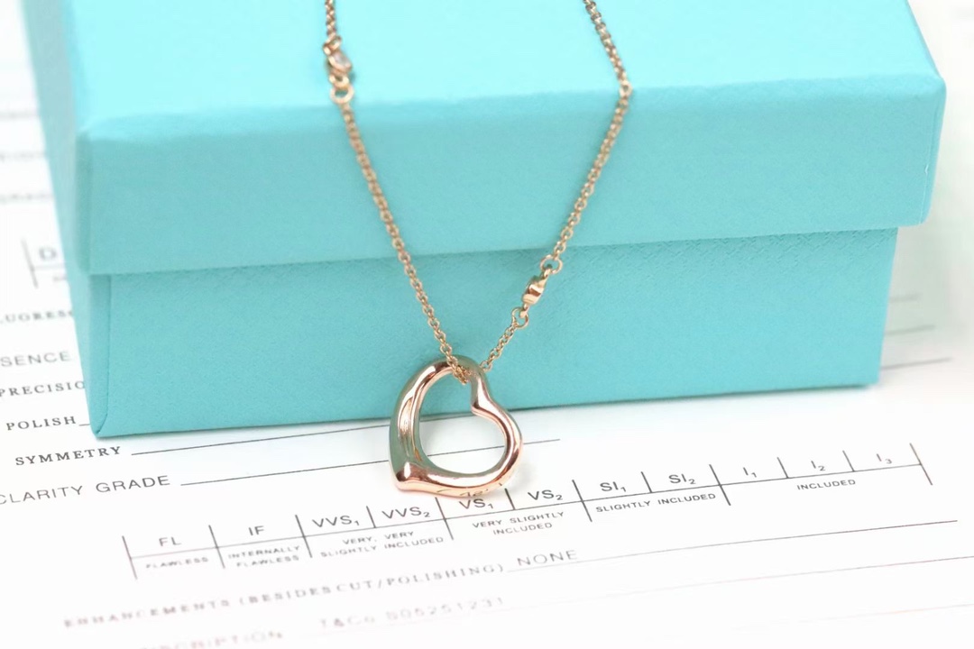 Tiffany & Co. Tiffany&Co. open heart 桃‮项心‬链 925银