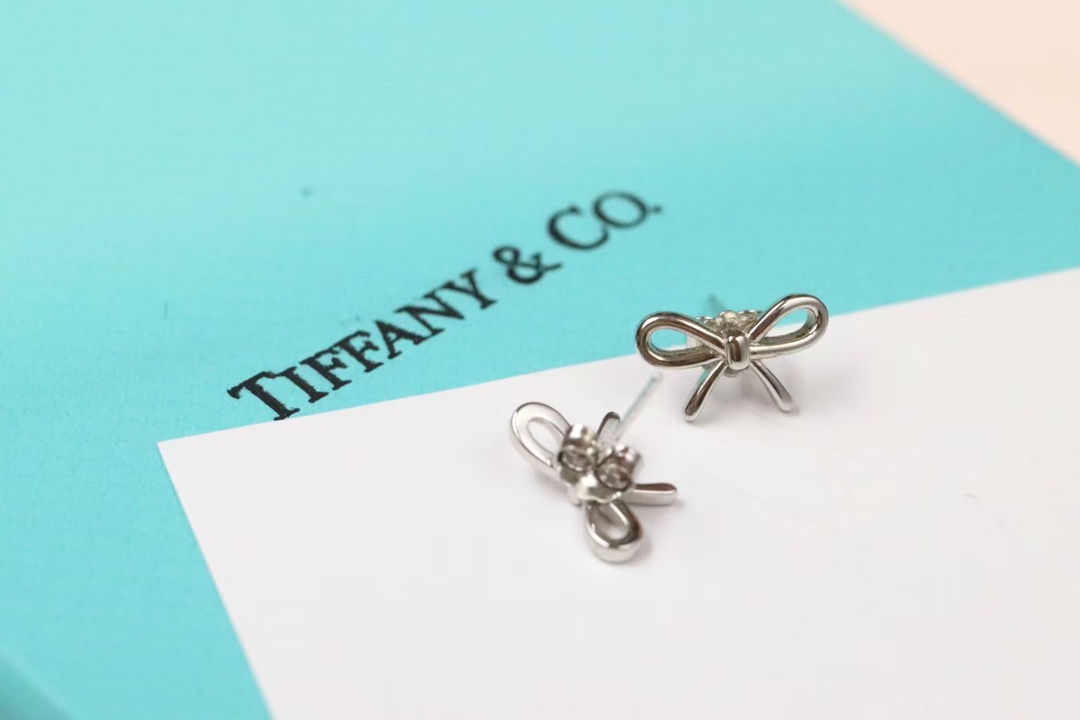 Tiffany & Co. Tiffany&Co. 蝴蝶结耳钉 925银