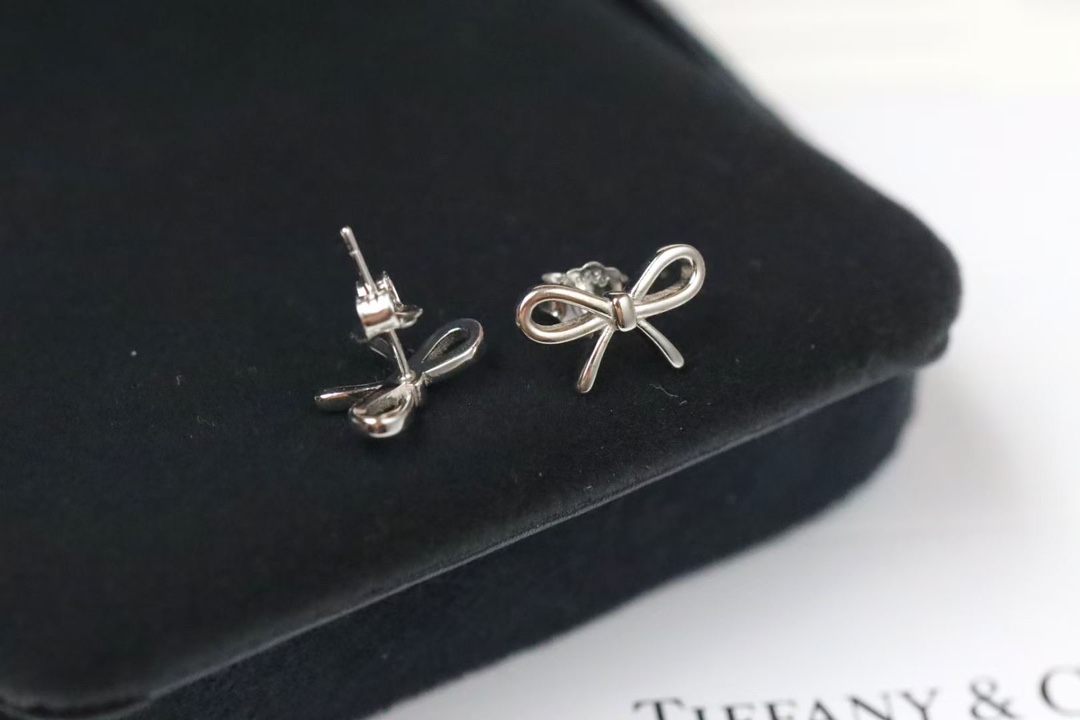 Tiffany & Co. Tiffany&Co. 蝴蝶结耳钉 925银
