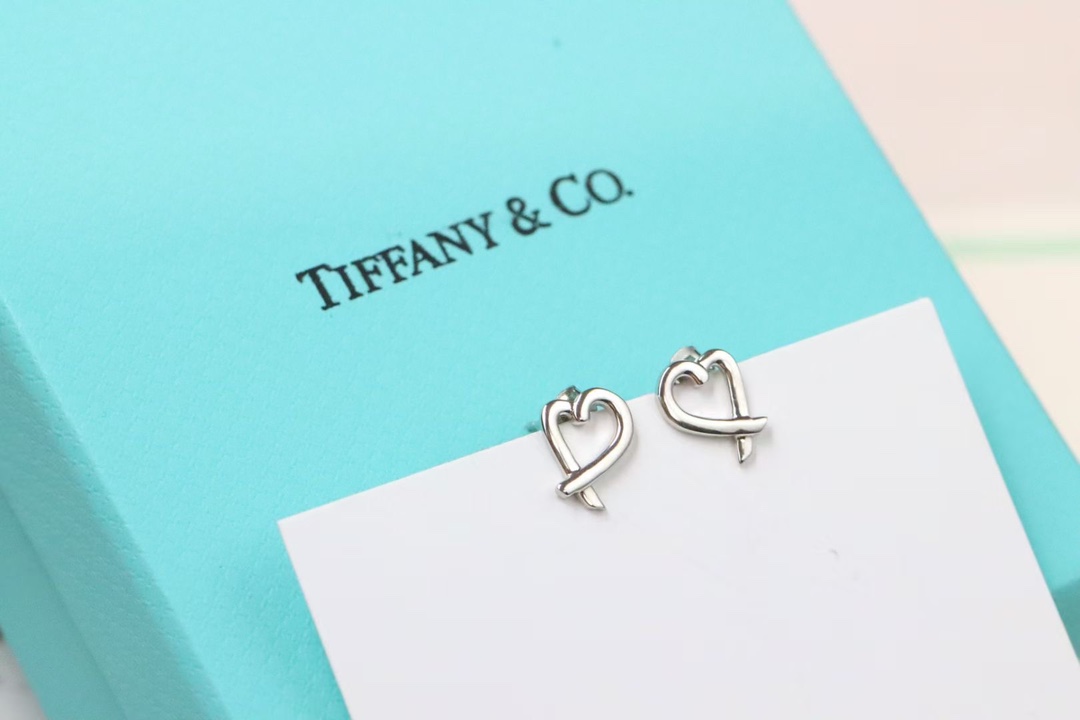 Tiffany & Co. Tiffany&Co. 交叉爱心 耳钉 925银