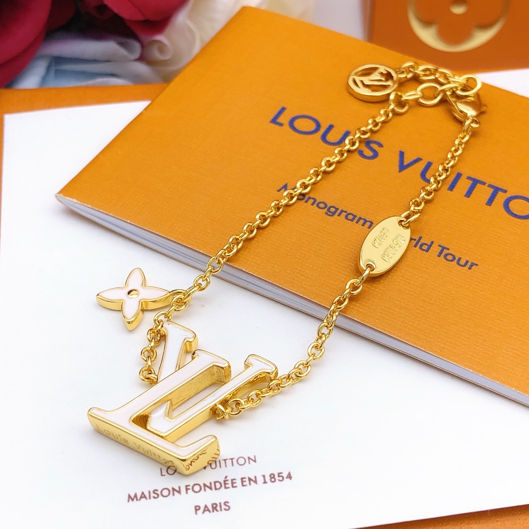 编号LSL0008 【Lv*最新款🆕🆕滴油白色手链】一致专柜🆕黄铜材质