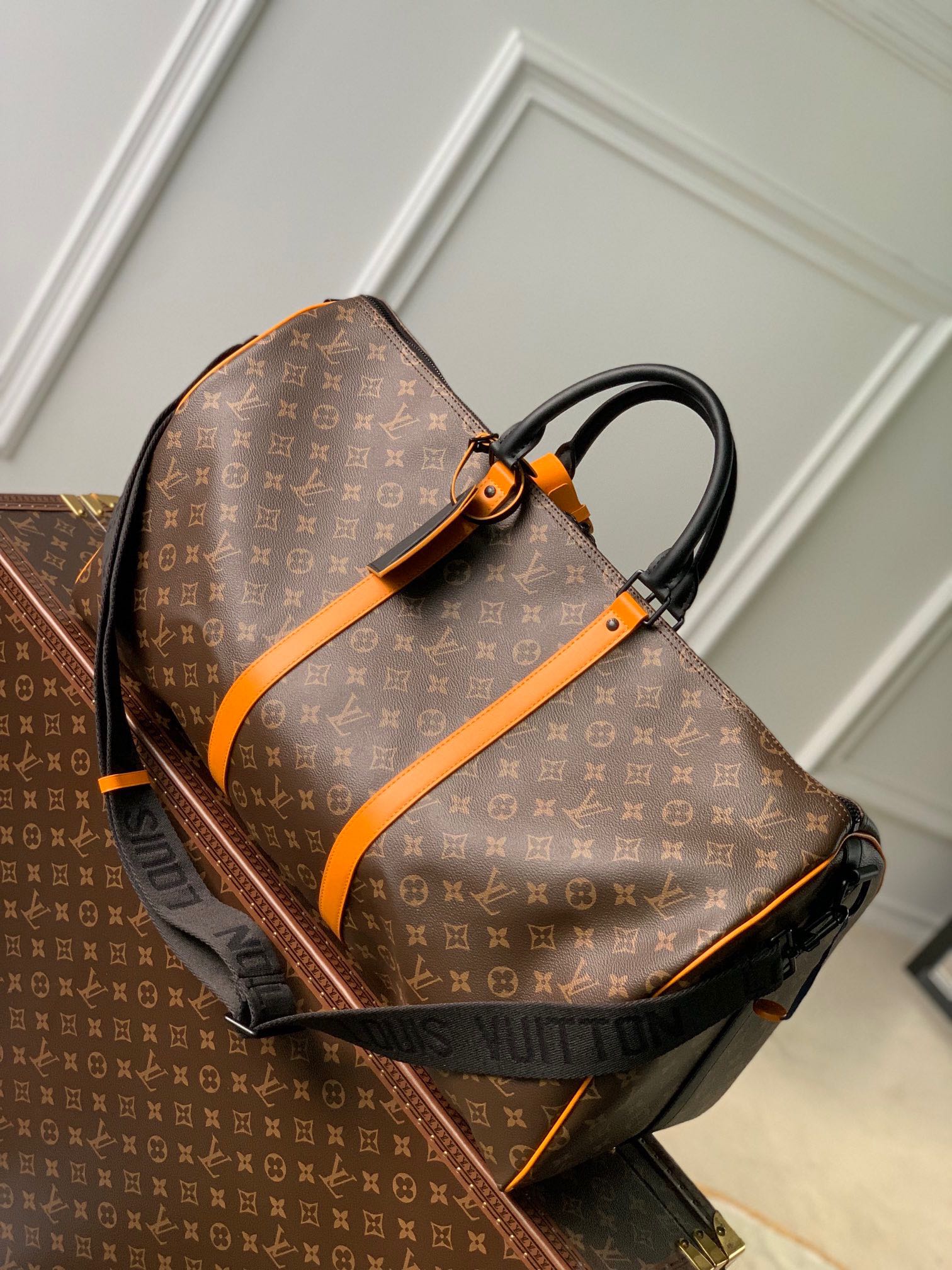 Louis Vuitton LV Keepall Travel Bags Canvas Fabric M46703