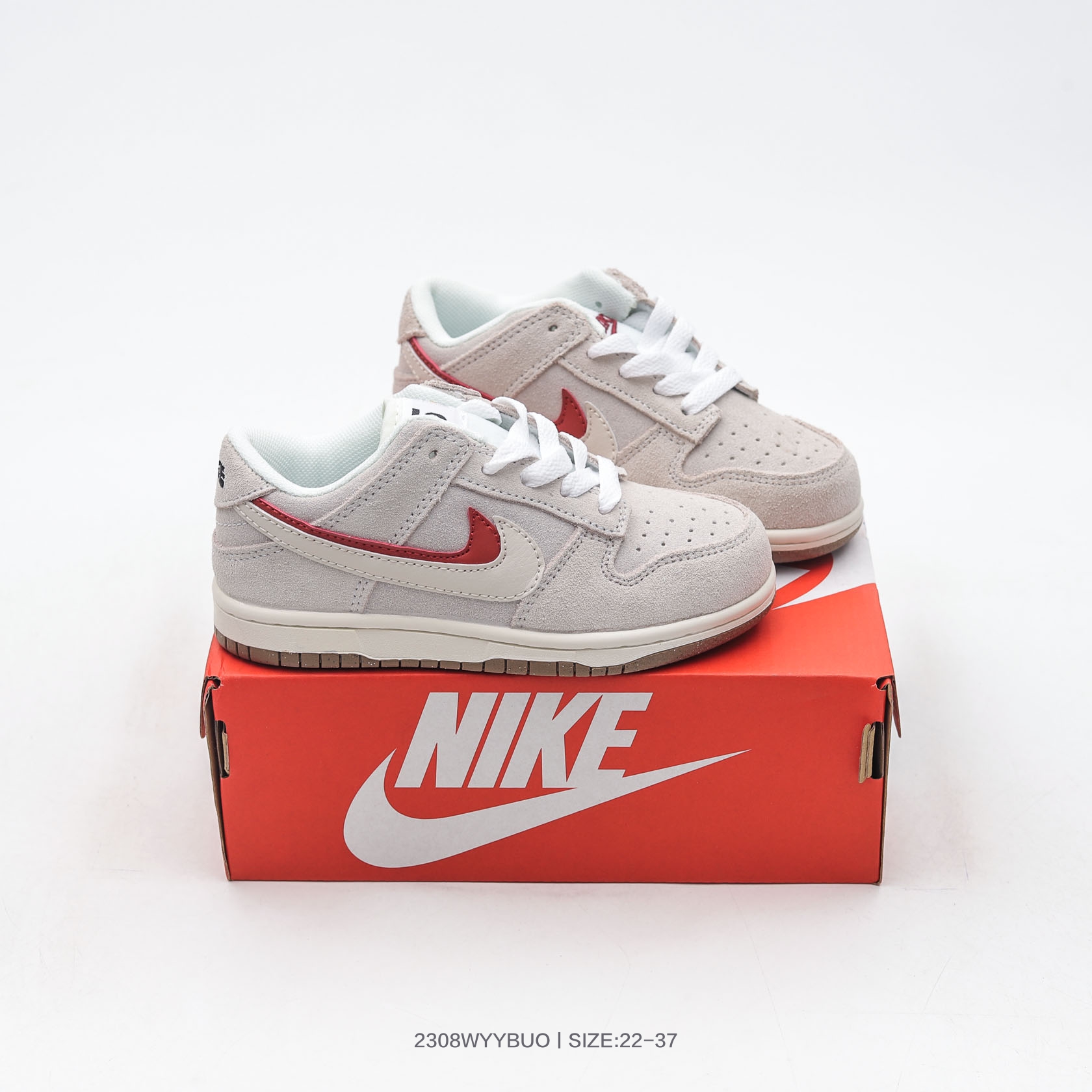 集🈴 耐克 Nike SB Dunk Low SB童鞋复古低帮休闲运动滑板板鞋 货号;CU1727 199 尺码:22 23 24 25 26 27 28 29 30 31 32 33 34 35 36 37-选品中心