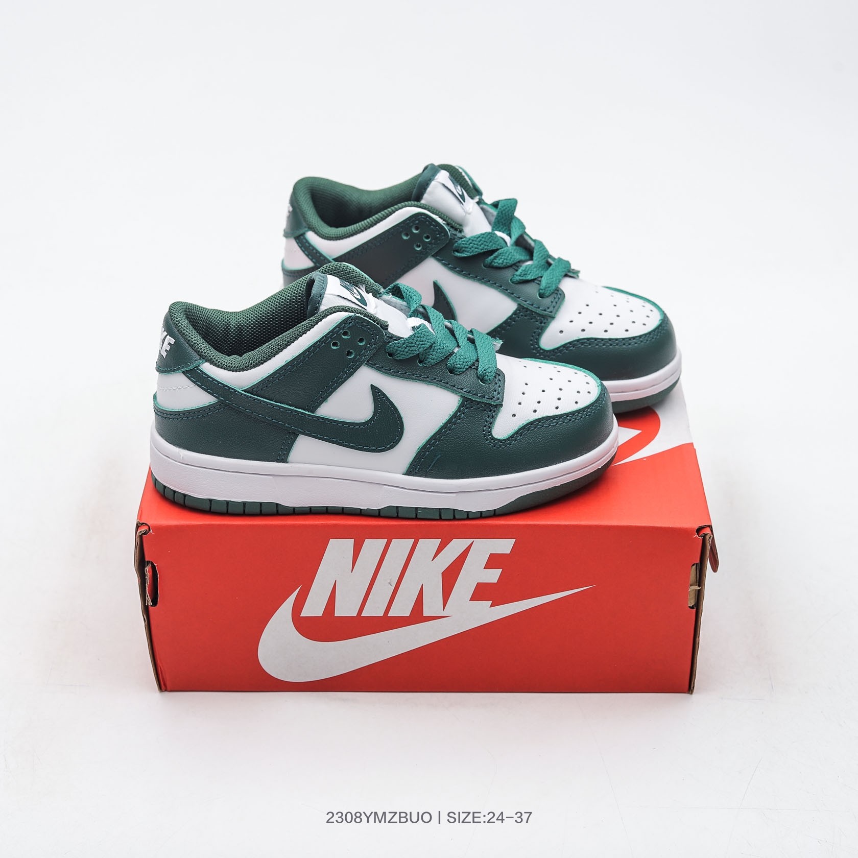 集🈴 耐克 Nike SB Dunk Low SB童鞋复古低帮休闲运动滑板板鞋 货号;CU1727 196 尺码:24 25 26 27 28 29 30 31 32 33 34 35 36 37-选品中心