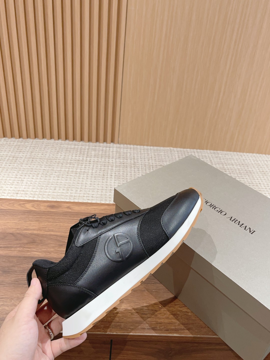 Review of Amani Classic Sports Recreational Shoes with Meta-Sensor Fabrics - 图片 5