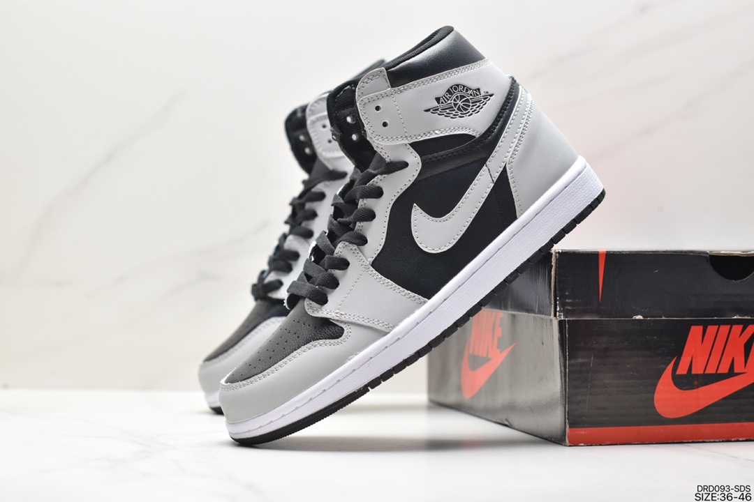 Nike Air Jordan 1 Retro High OG ”Black/White” AJ1 Michael Jordan basketball shoes