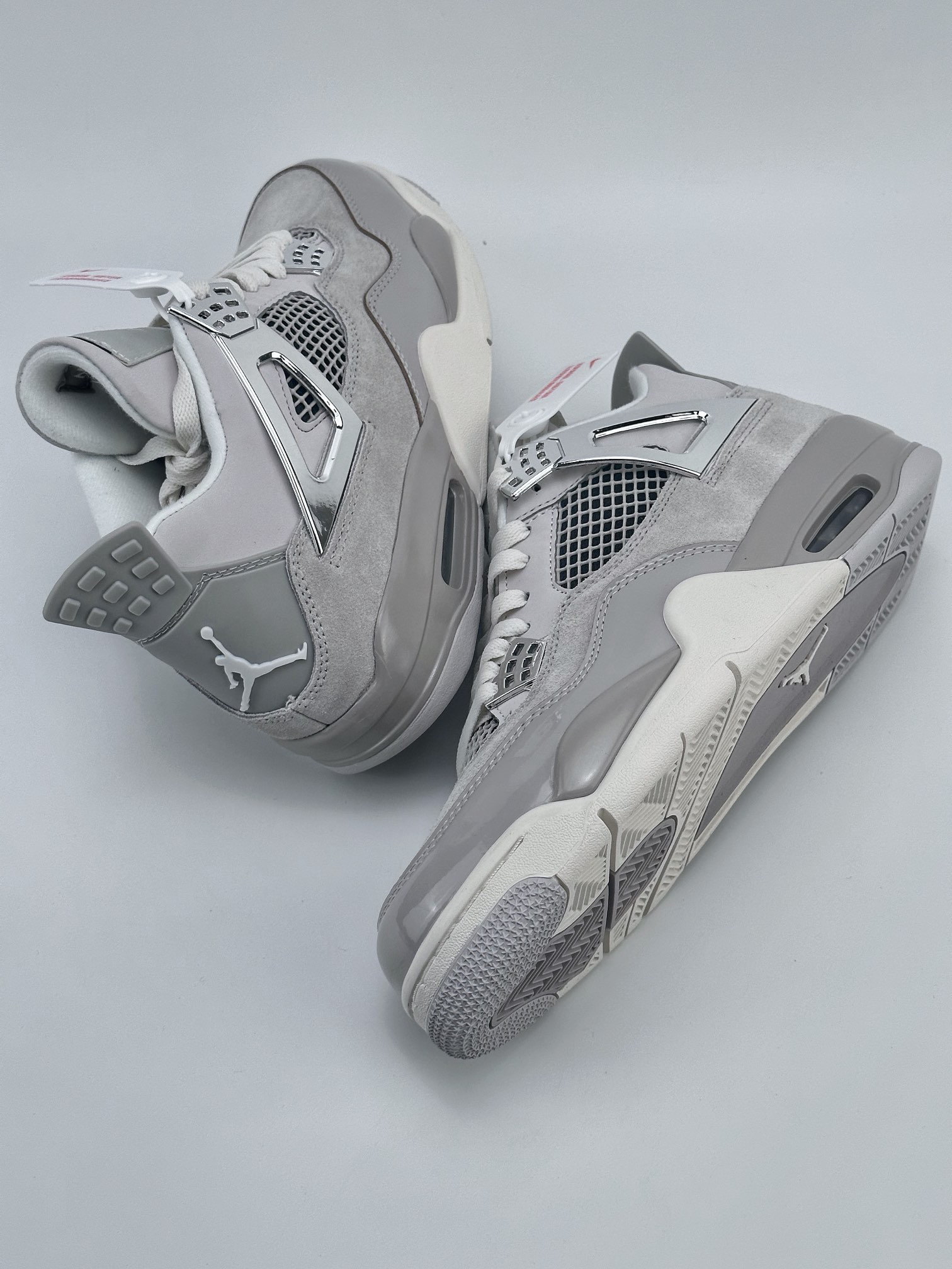 Air Jordan 4 Retro ”Lihgt lron Ore” Suede Gray AQ9129-001