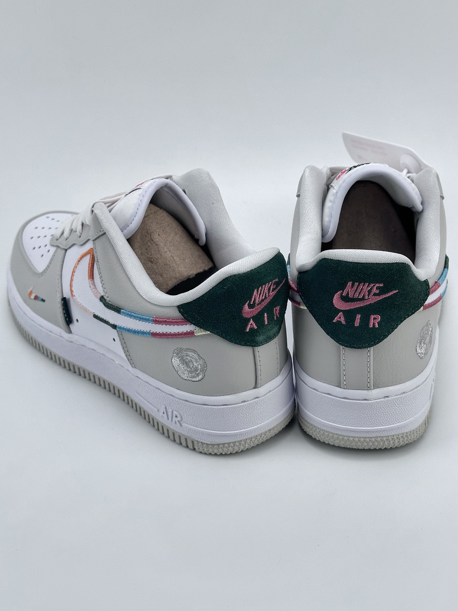 Nike Air Force 1 Low 07 Colorful Line Hook FN8924-111