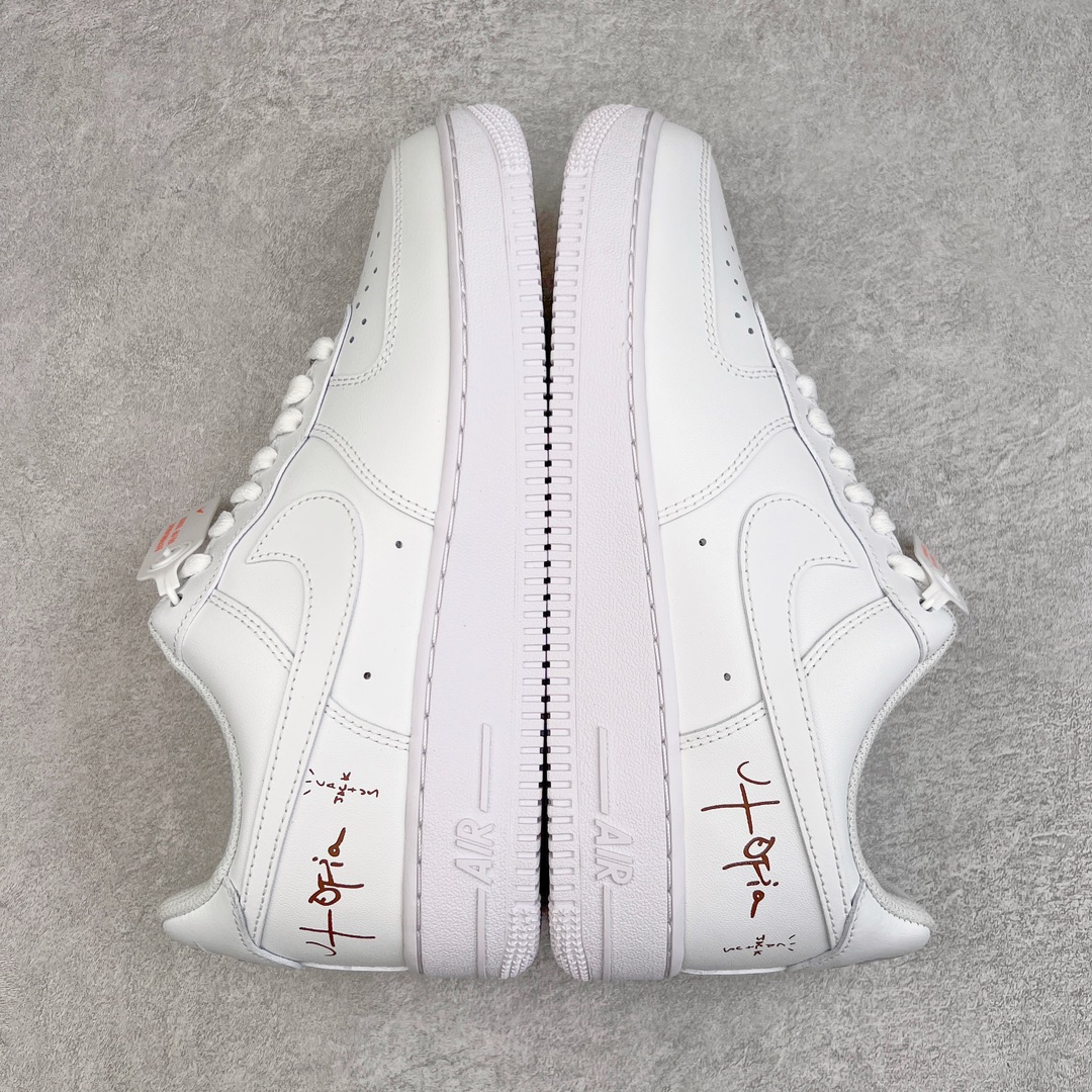 图片[4]-零售💰240 ＃G版纯原 Travis Scott x NK Air Force 1 Low Utopia TS联名空军一号纯白低帮经典板鞋 Travis Scott 的 Utopia 专辑终于发布了 为了纪念这一时刻 这位休斯顿说唱歌手设计了限量版的NK Air Force 1 Low 这款特殊的 Utopia Air Force 1 Low 拥有简洁的全白色设计 采用皮革结构 鞋头穿孔、网状鞋舌和内衬 值得注意的是 鞋跟处展示了激光蚀刻的\”Cactus Jack\” 和\”Utopia\”标志 为鞋子增添了独特的细节 简单来说 鞋子上没有任何其他明显的特殊标志 SIZE：36 36.5 37.5 38 38.5 39 40 40.5 41 42 42.5 43 44 44.5 45 46 47.5 编码：by2936040-运动鞋