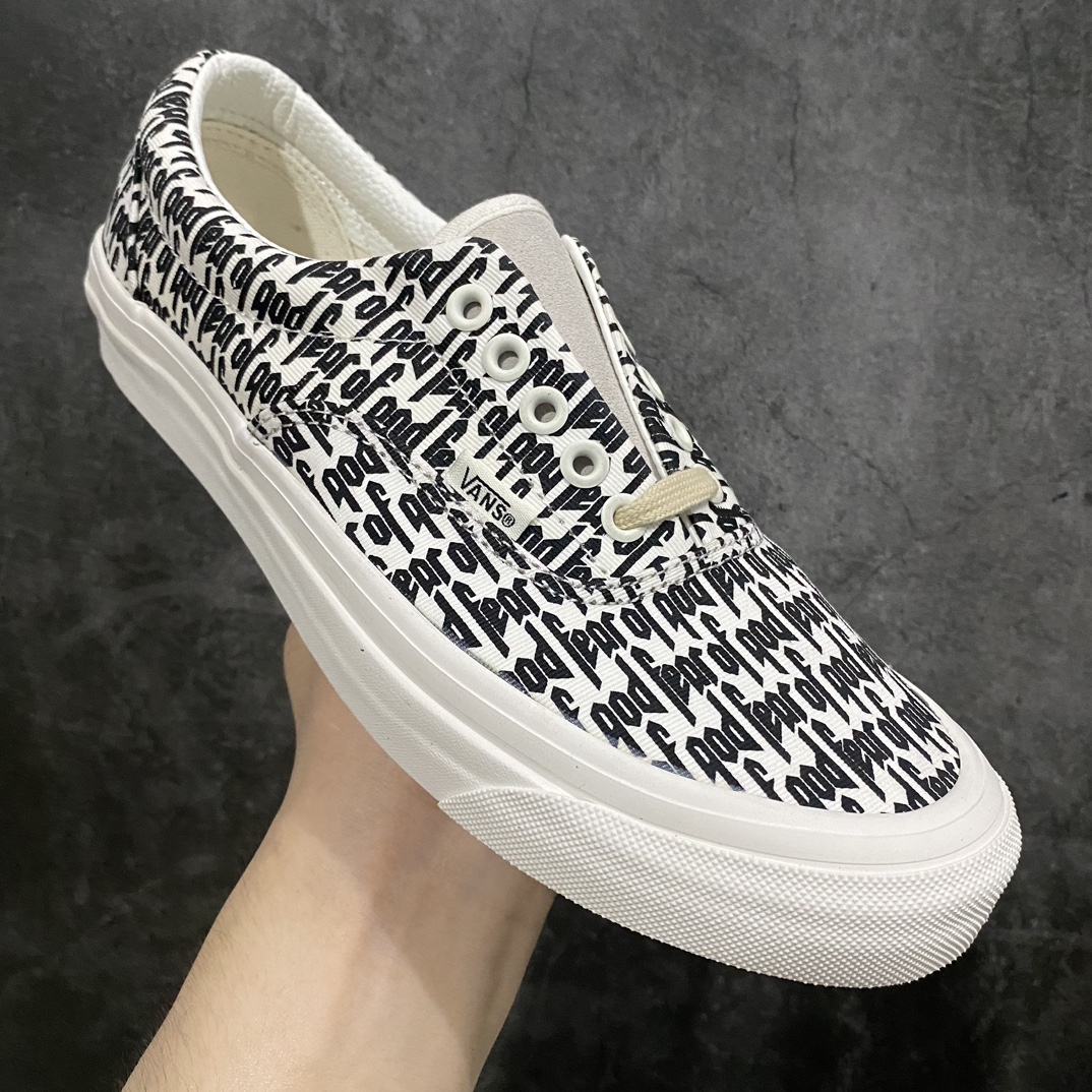 The pure original version of the strongest version currently on the market Fear Of God x Vans Era 95 DX Fear of God