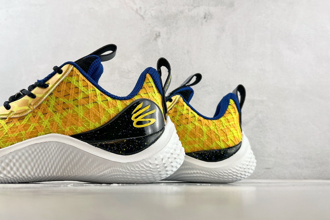 Under Armour CURRY 10 Yellow Black White 3026272-700