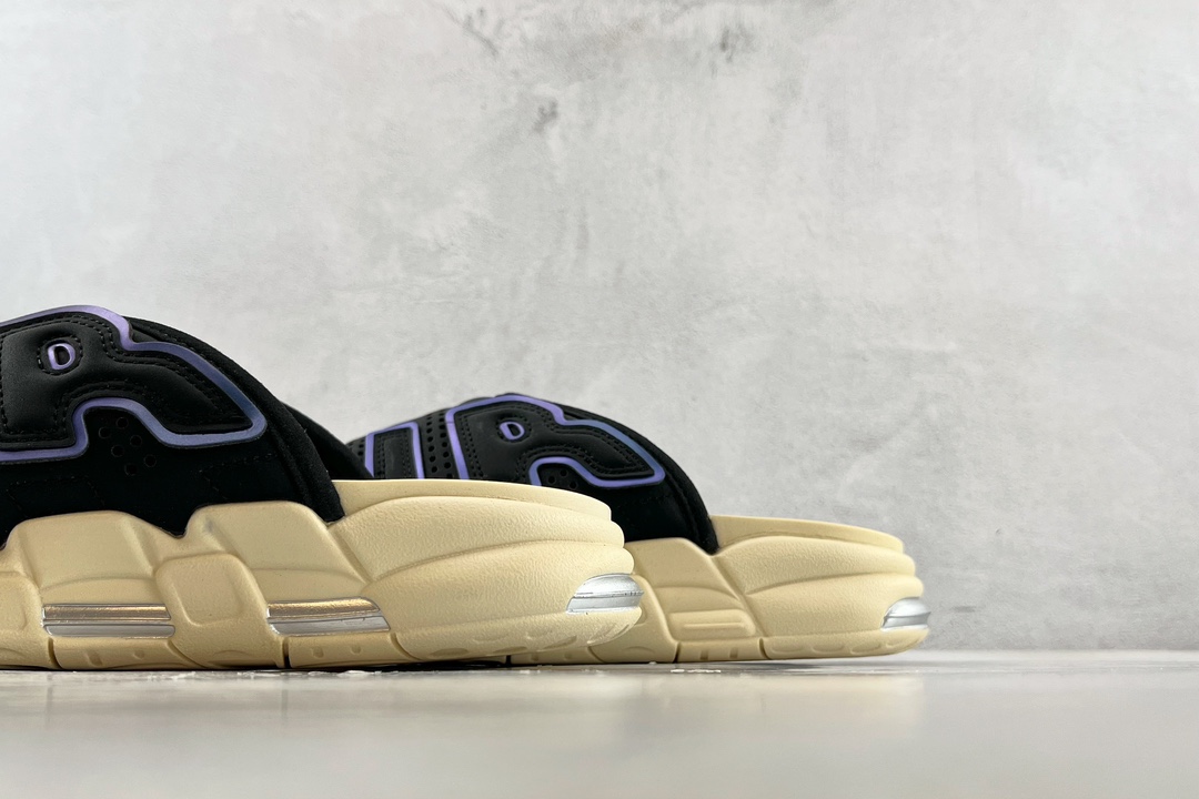 180 Nike Air More Uptempo Slide ”ridiscent'黑白 FB7802-001