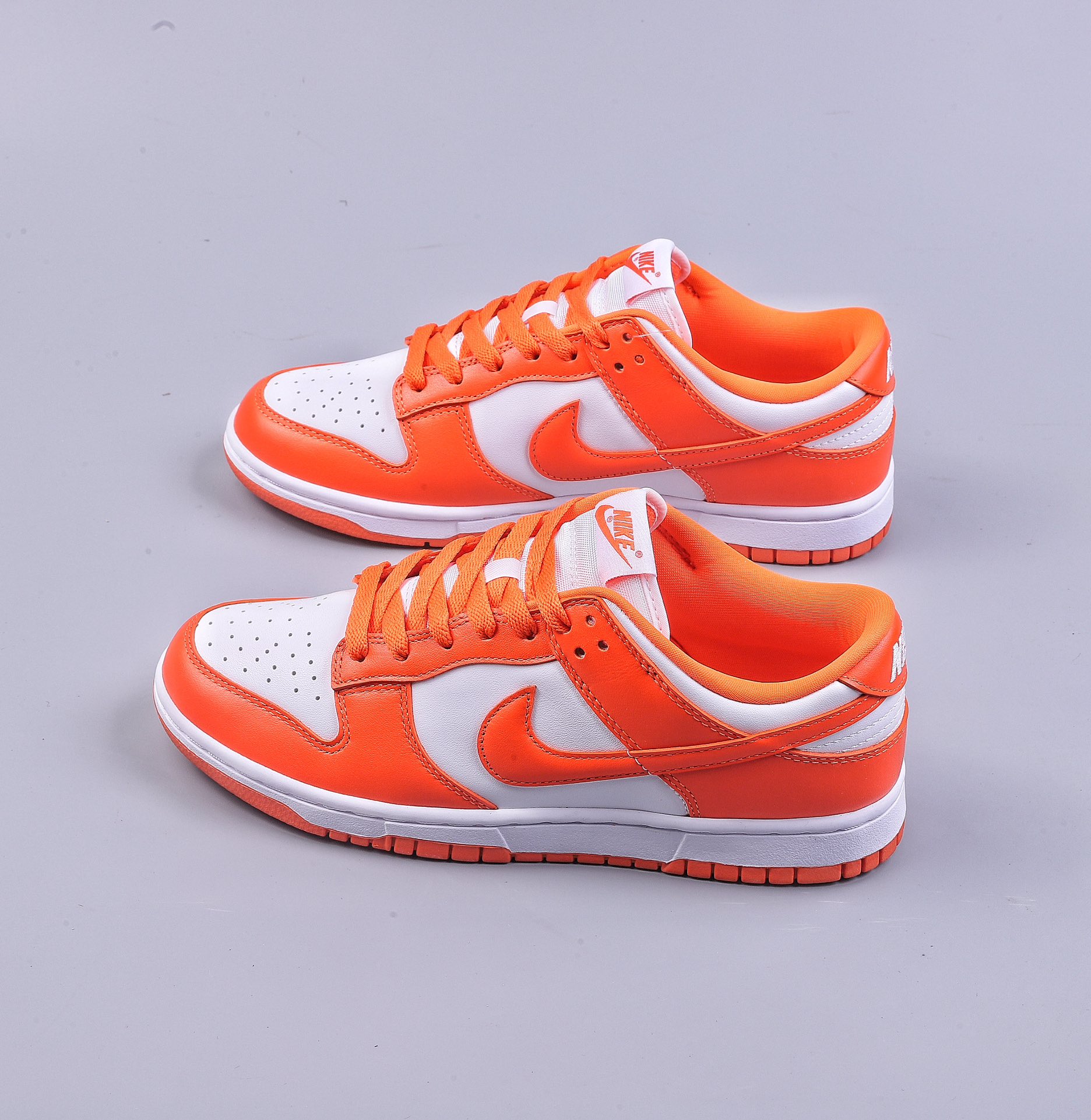 N NK Dunk Low SP White Orange CU1726-101