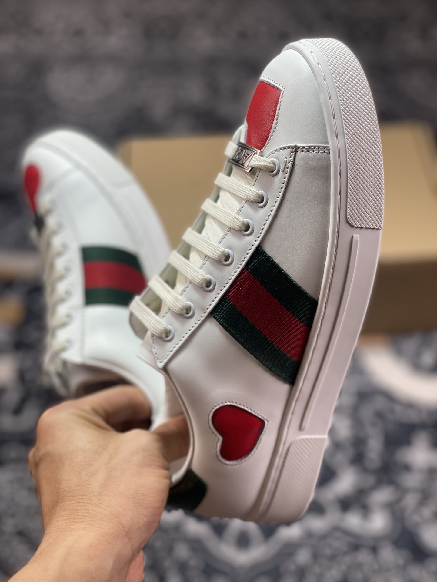 Gucci 1970 ACE Low Sneaker series low-top retro sneakers ”leather white red green love Valentine's Day” 747953 AAB8C 9113