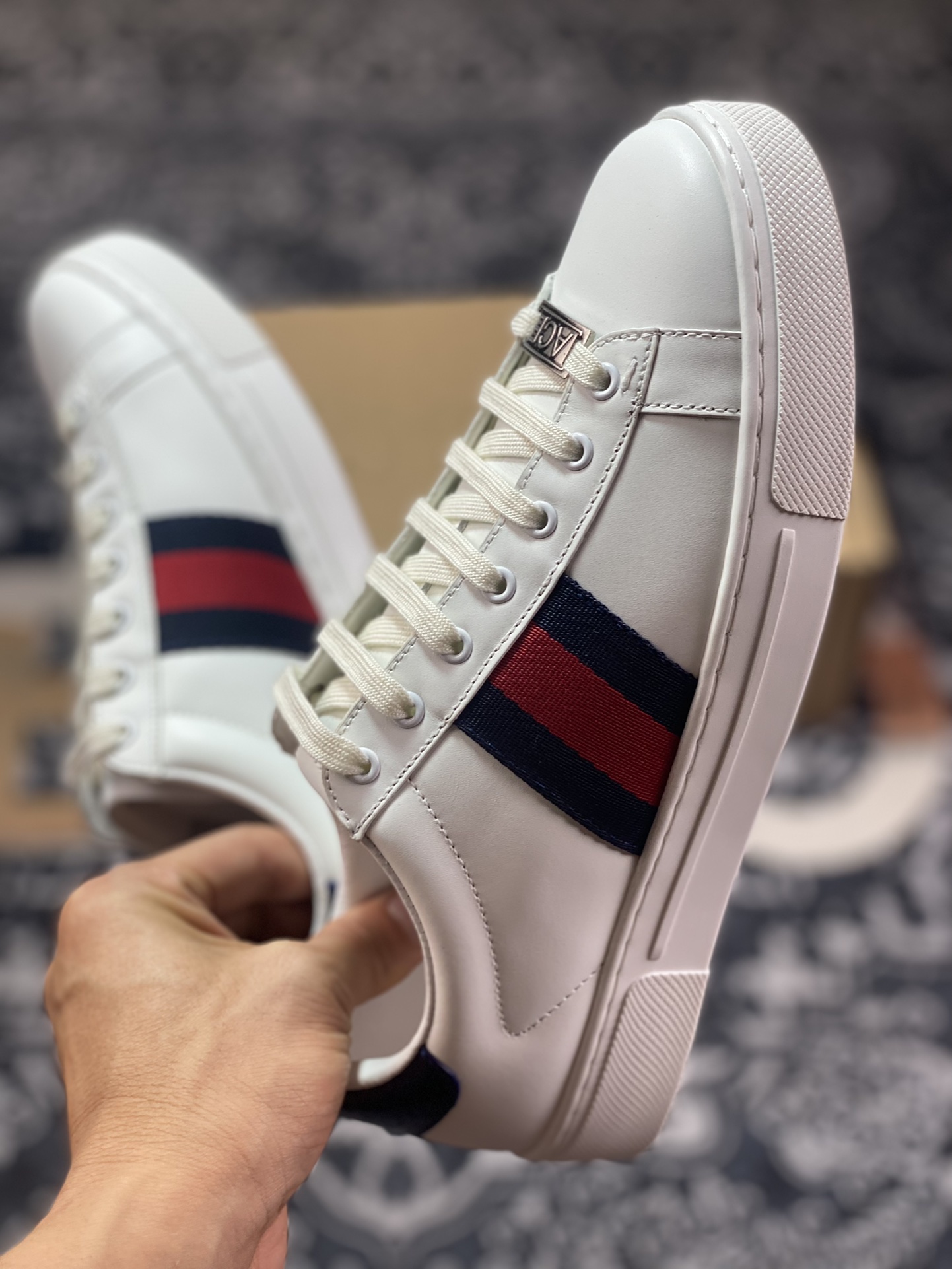 Gucci 1970 ACE Low Sneaker series low-top retro versatile casual sports white sneakers ”leather white red dark blue ribbon snake tail” 747953 AAB8C 9112