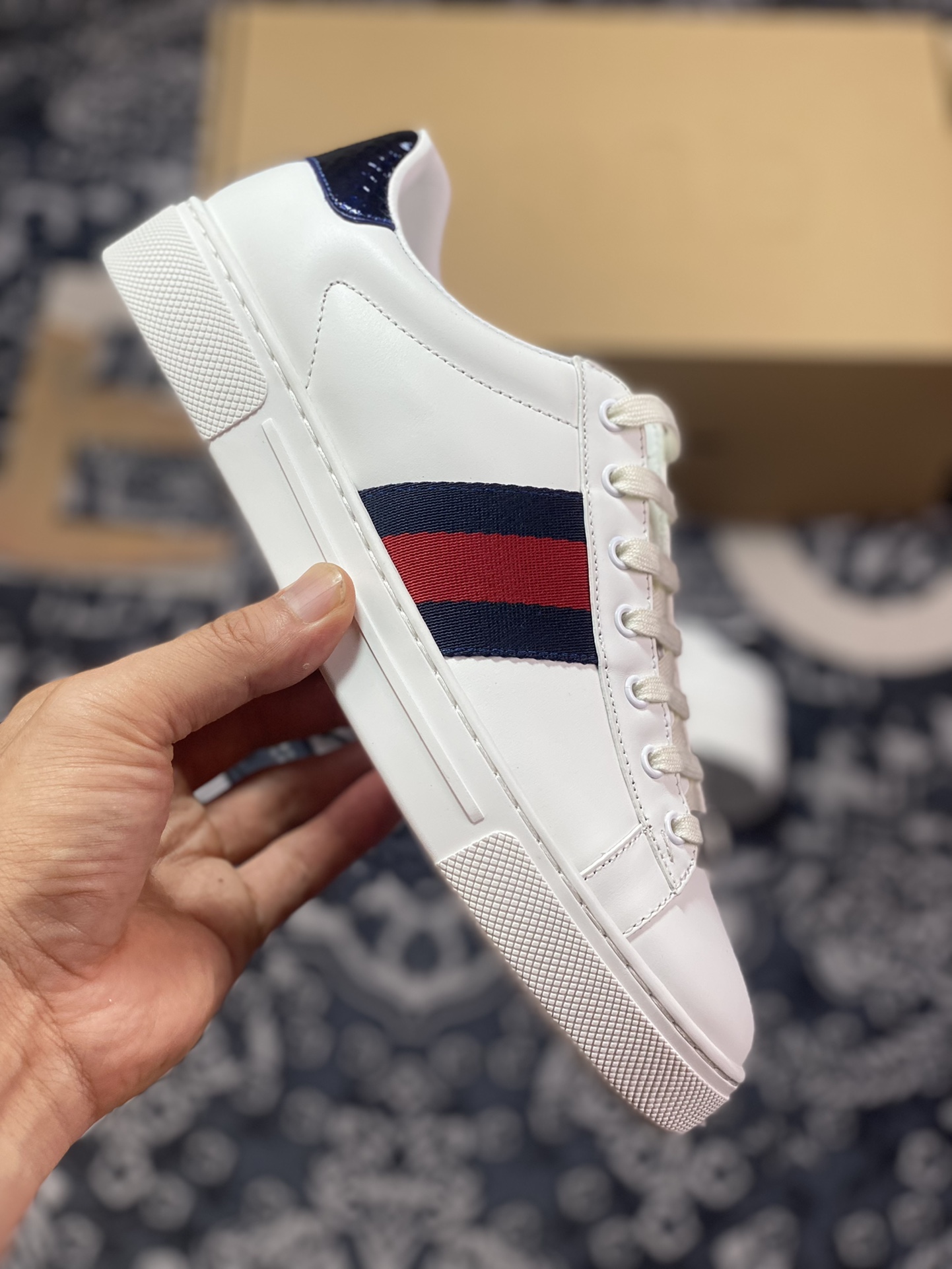 Gucci 1970 ACE Low Sneaker series low-top retro versatile casual sports white sneakers ”leather white red dark blue ribbon snake tail” 747953 AAB8C 9112