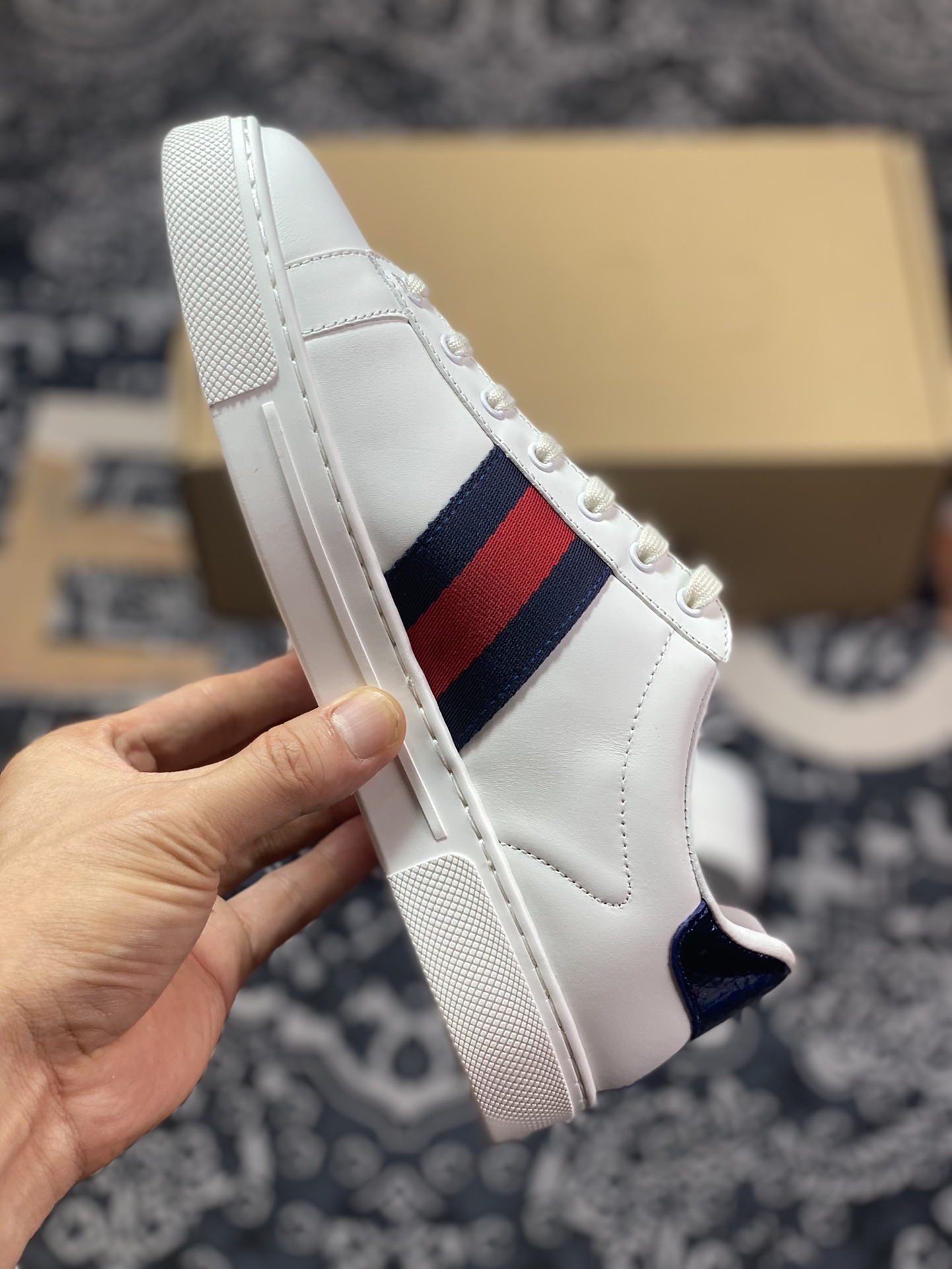 Gucci 1970 ACE Low Sneaker series low-top retro versatile casual sports white sneakers ”leather white red dark blue ribbon snake tail” 747953 AAB8C 9112