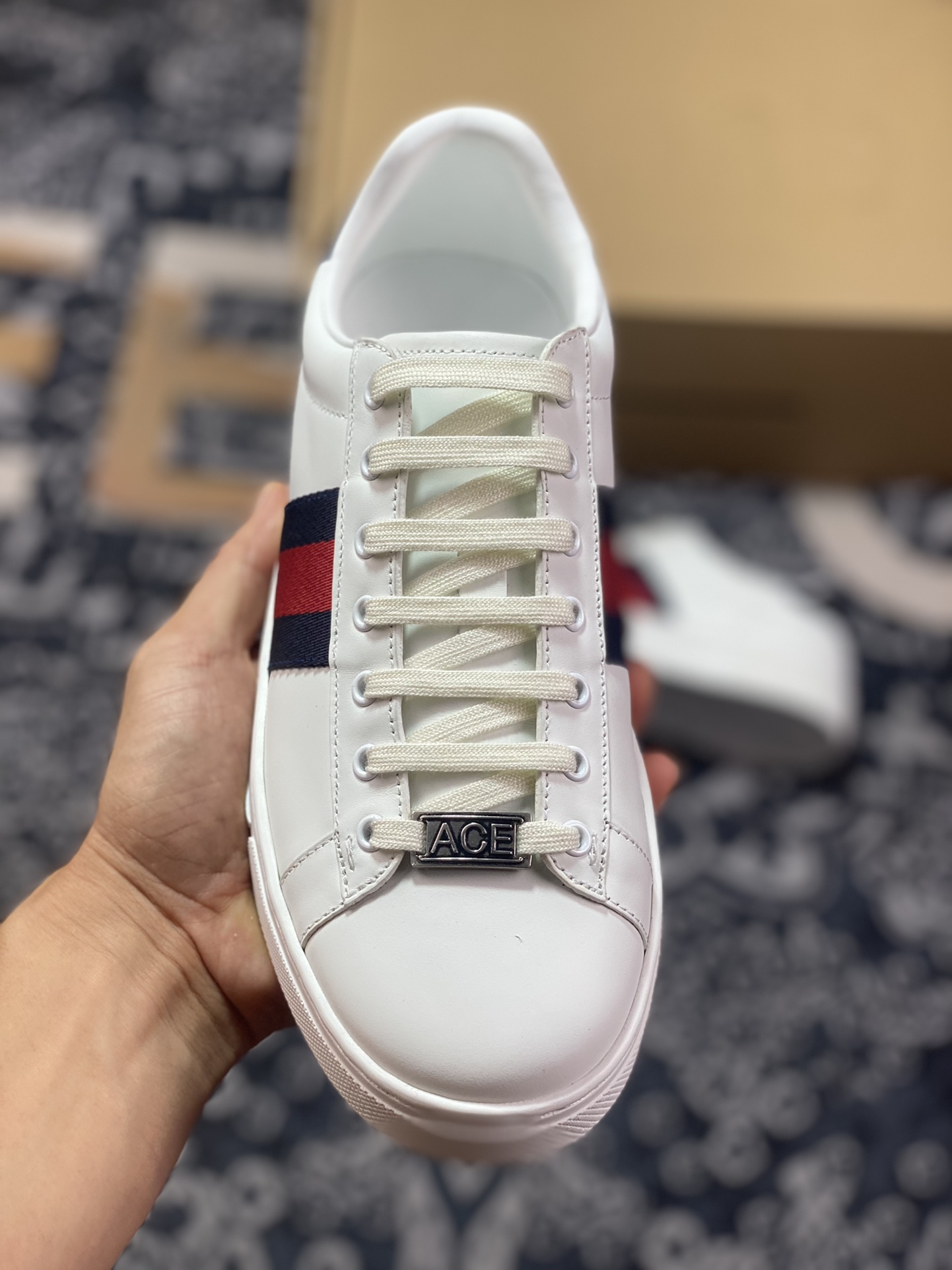 Gucci 1970 ACE Low Sneaker series low-top retro versatile casual sports white sneakers ”leather white red dark blue ribbon snake tail” 747953 AAB8C 9112