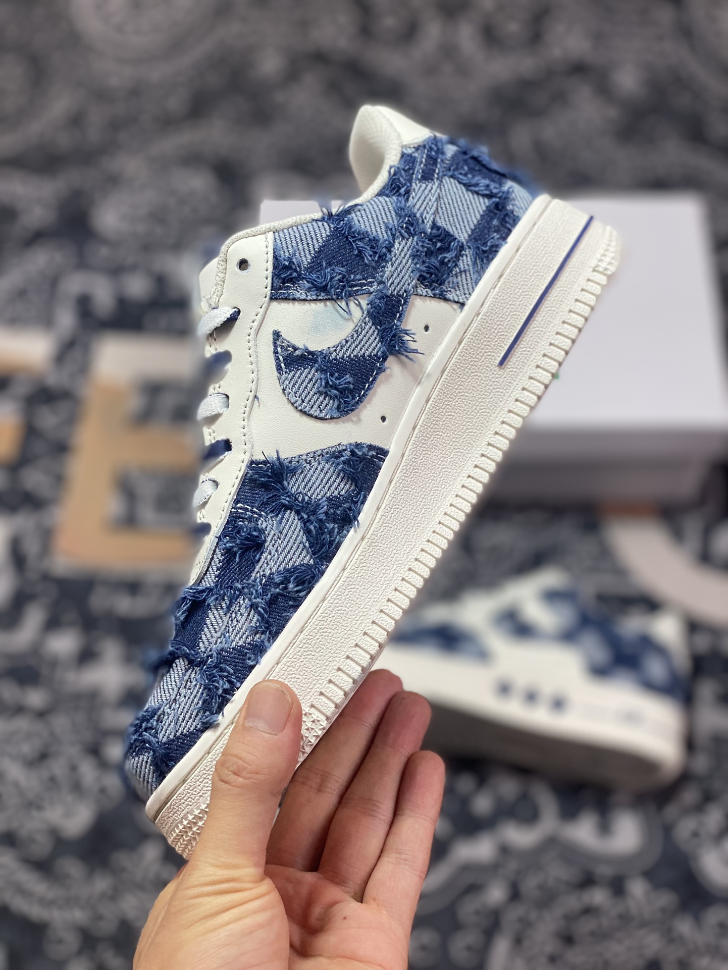 Nike Air Force 1′07 Low”Exclusive Denim” Air Force One series classic low-top sneakers “off-white dark blue checkerboard tassels” FB0607-099