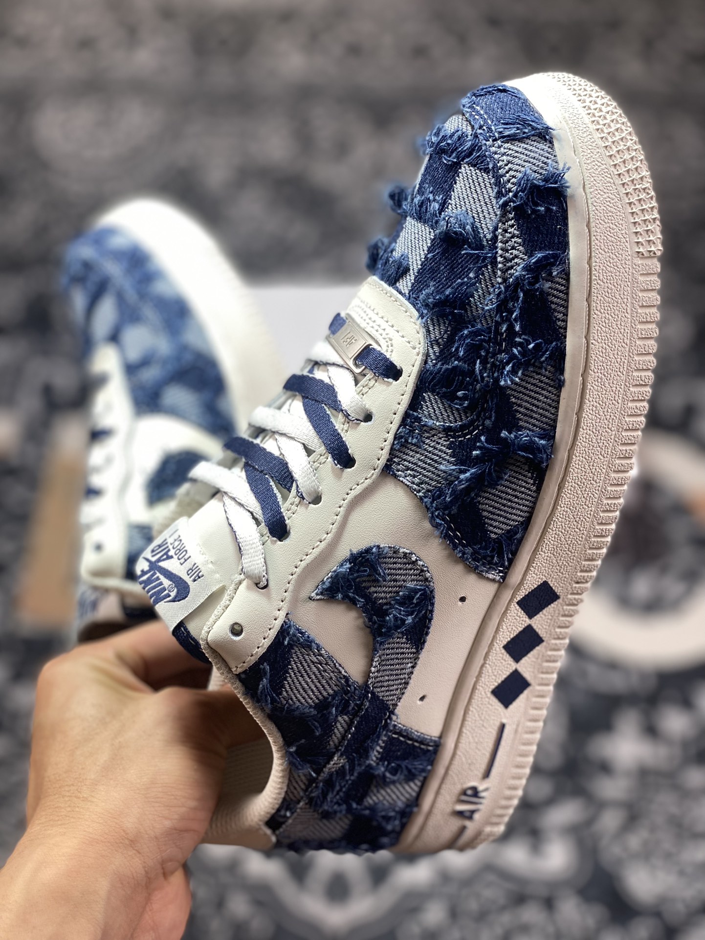 Nike Air Force 1′07 Low”Exclusive Denim” Air Force One series classic low-top sneakers “off-white dark blue checkerboard tassels” FB0607-099