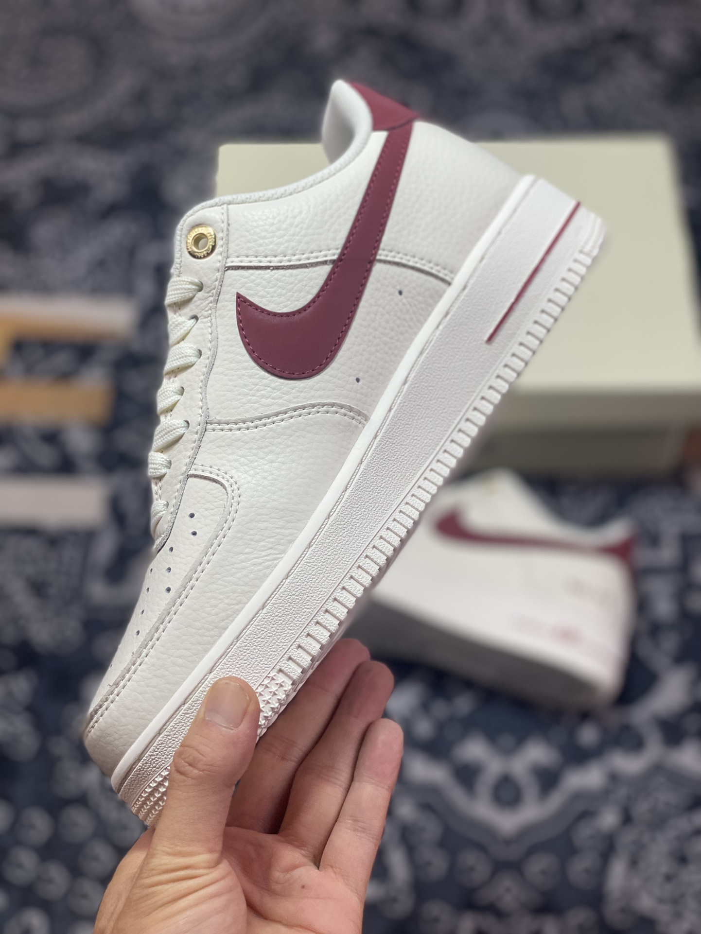 Nike Air Force 1'07”NAI-KE/Beige/Wine Red” Air Force One Sneakers ”NAIKE Beige Wine Red Hook” NK0621-911