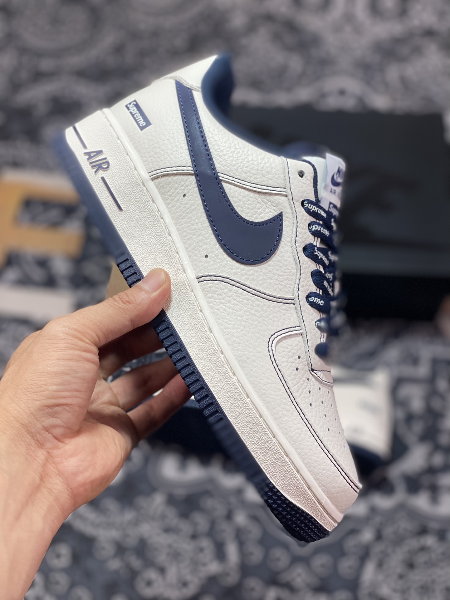 Supreme x Nike Air Force 1 07 Low ”Supreme” Air Force One Sneakers ”Lychee Leather Beige Obsidian Blue Sup” SU0220-005