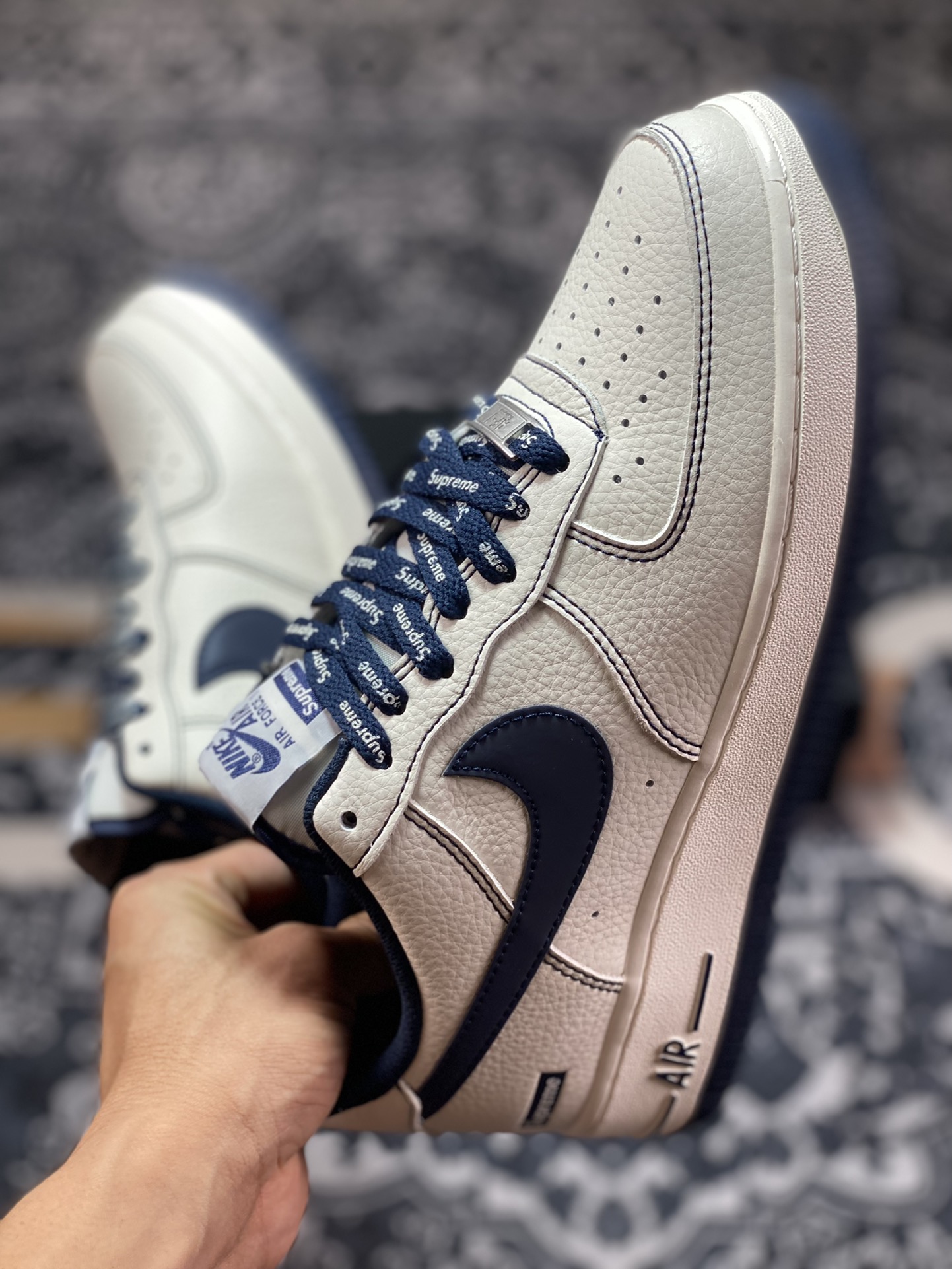 Supreme x Nike Air Force 1 07 Low ”Supreme” Air Force One Sneakers ”Lychee Leather Beige Obsidian Blue Sup” SU0220-005