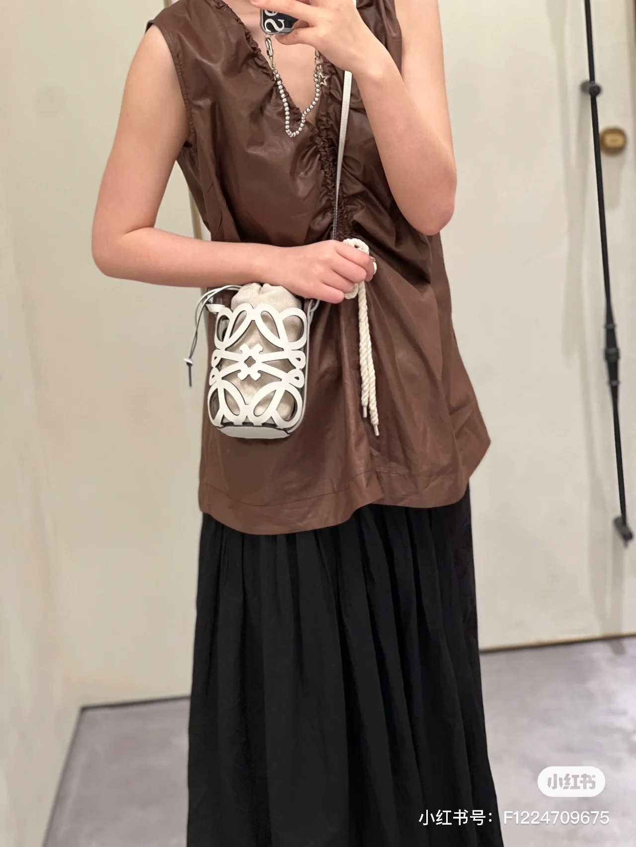 NO:341142,Special three-color spot 922 black white brown, special Loewe, loewe19860909特级 三色现货 922 黑色白色棕色,特级罗意威,loewe,Bag