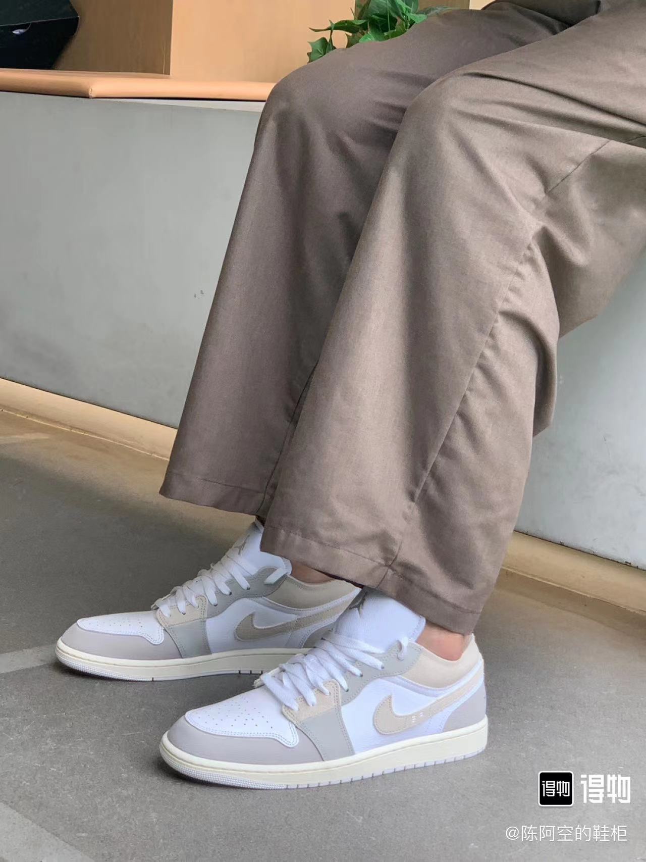 ? Air Jordan 1 Low SE Craft ”Tech Grey“ 解构低帮 白灰配色?