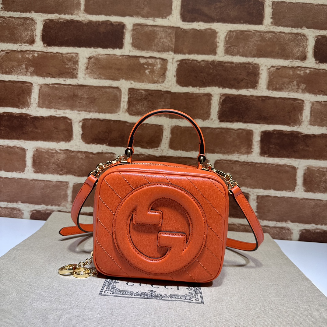 NO:202213,The quality of the counter, top-quality original goods, real-life photos!  Model number 744434 orange ~ size width 17x height 15x side width 9cm, shipped. Buy, GUCCI [original leather], gucci19860909专柜品质,顶级原单货,实物实拍！款号744434橙色～尺寸宽17x高15x侧宽9cm,出货了.批,GUCCI【原厂皮】,gucci,Bag