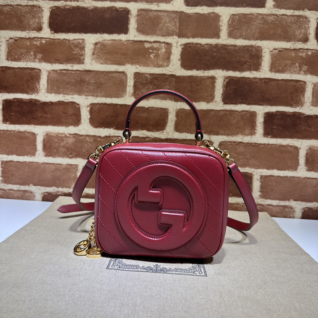 NO:207293,The quality of the counter, top-quality original goods, real-life photos!  Model number 744434 red ~ size width 17x height 15x side width 9cm, shipped. Buy, GUCCI [original leather], gucci19860909专柜品质,顶级原单货,实物实拍！款号744434红色～尺寸宽17x高15x侧宽9cm,出货了.批,GUCCI【原厂皮】,gucci,Bag