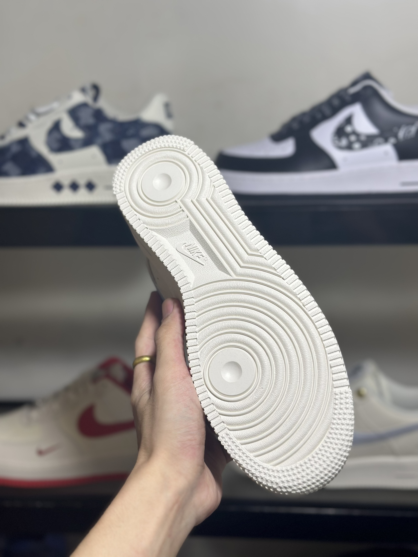 NikeAirForce1Low“N