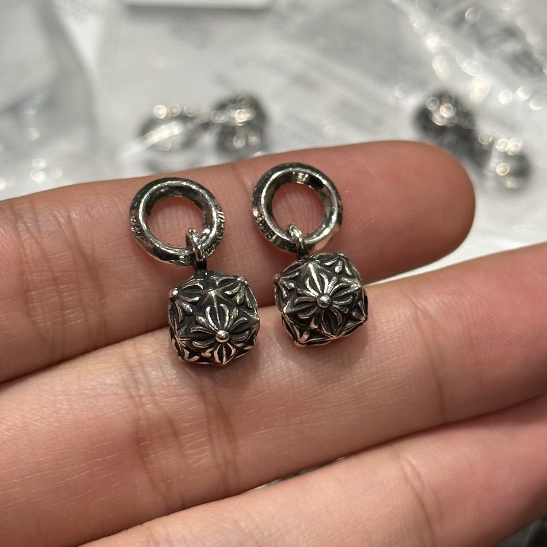 Necklace Pendant