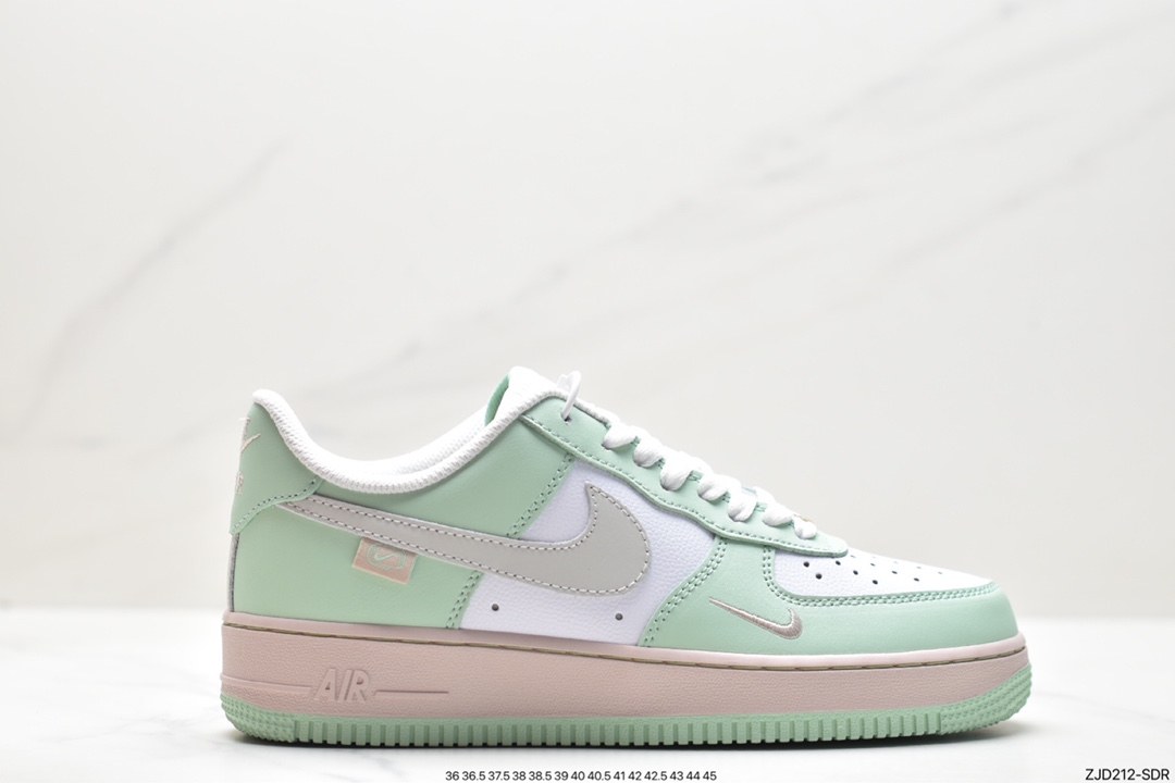 240 Air Force 1 Low DB3301-099