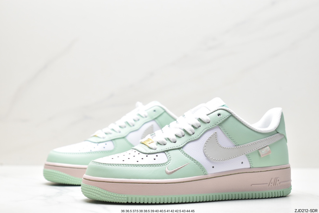 Air Force 1 Low DB3301-099