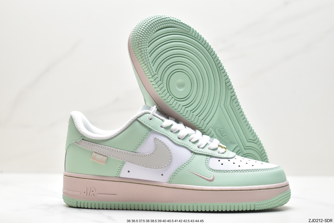 240 Air Force 1 Low DB3301-099