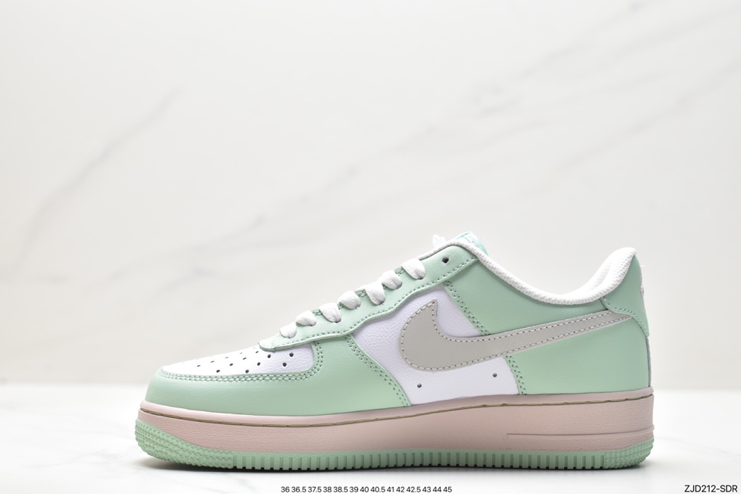 Air Force 1 Low DB3301-099