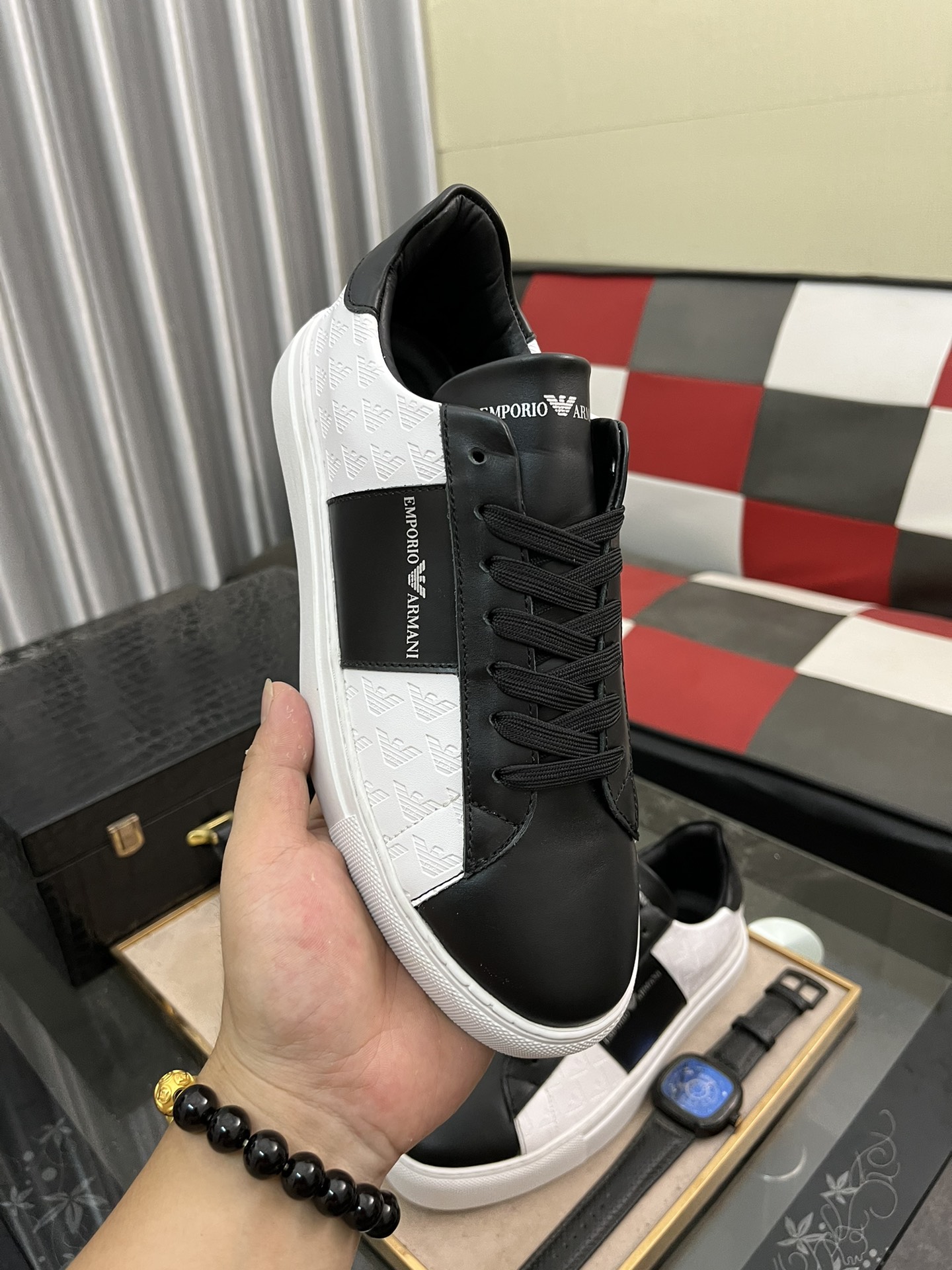 P: [Armani] hombres nuevos zapatos casuales modelos de marea, mano de obra de alta calidad, la moda 
