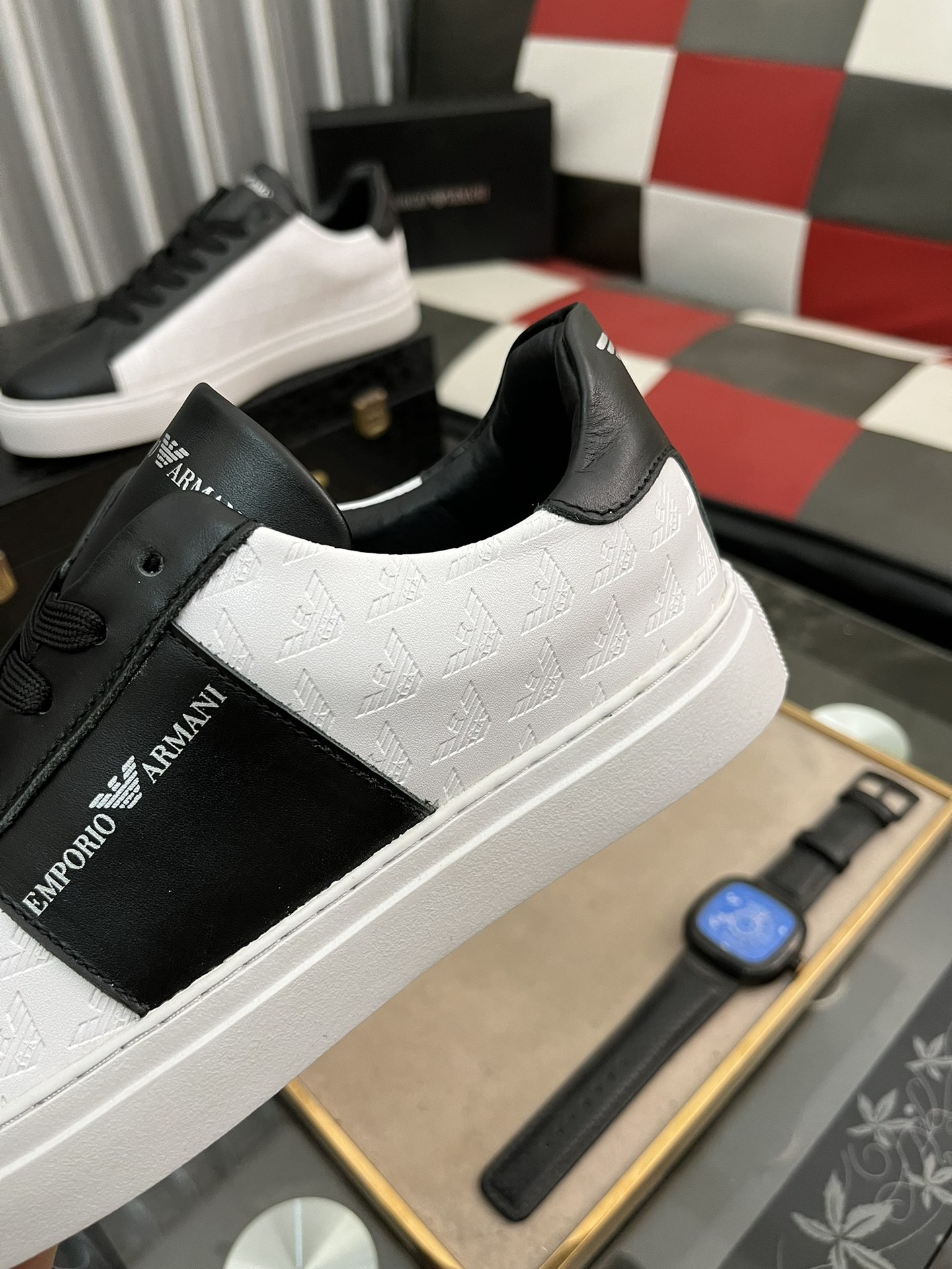 P: [Armani] hombres nuevos zapatos casuales modelos de marea, mano de obra de alta calidad, la moda 